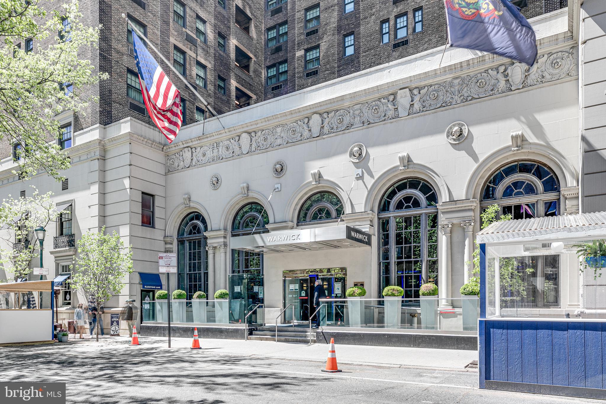 1701 Locust Street, Unit 2015 Philadelphia, PA 19103 - Photo 21 of 22