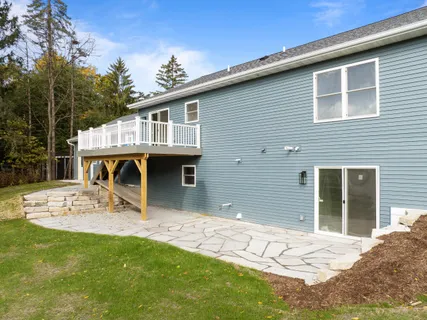 $565,000 | W3813 Magnolia Drive, Geneva, WI 53147