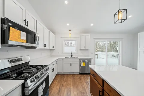 $565,000 | W3813 Magnolia Drive, Geneva, WI 53147