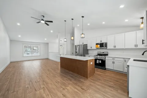 $565,000 | W3813 Magnolia Drive, Geneva, WI 53147