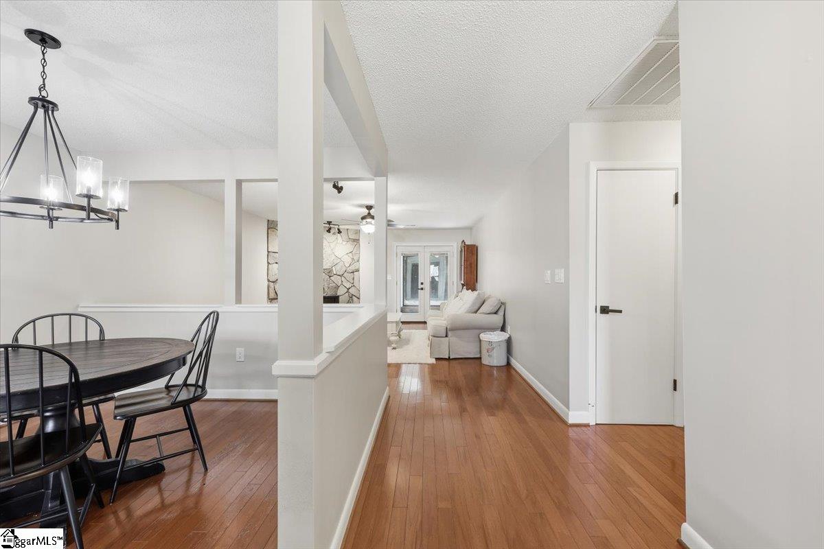 185 Tanager Circle Greer, SC 29650 - Photo 6 of 32