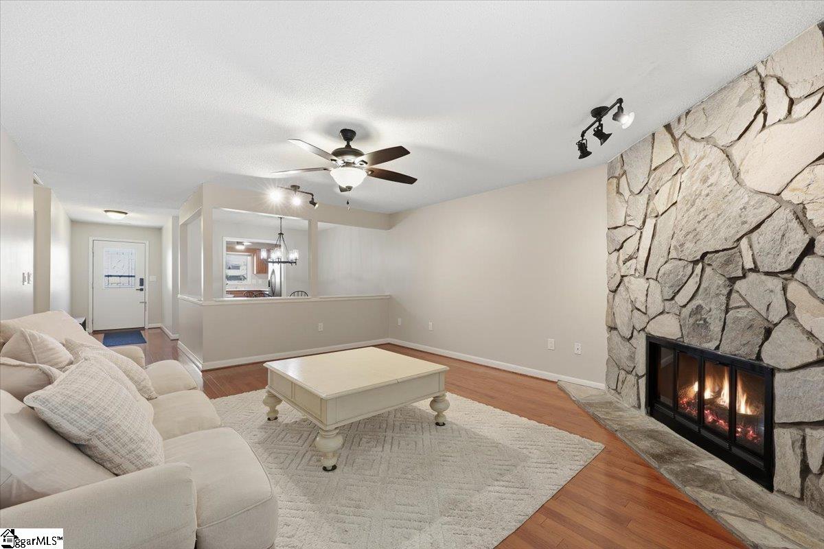 185 Tanager Circle Greer, SC 29650 - Photo 9 of 32