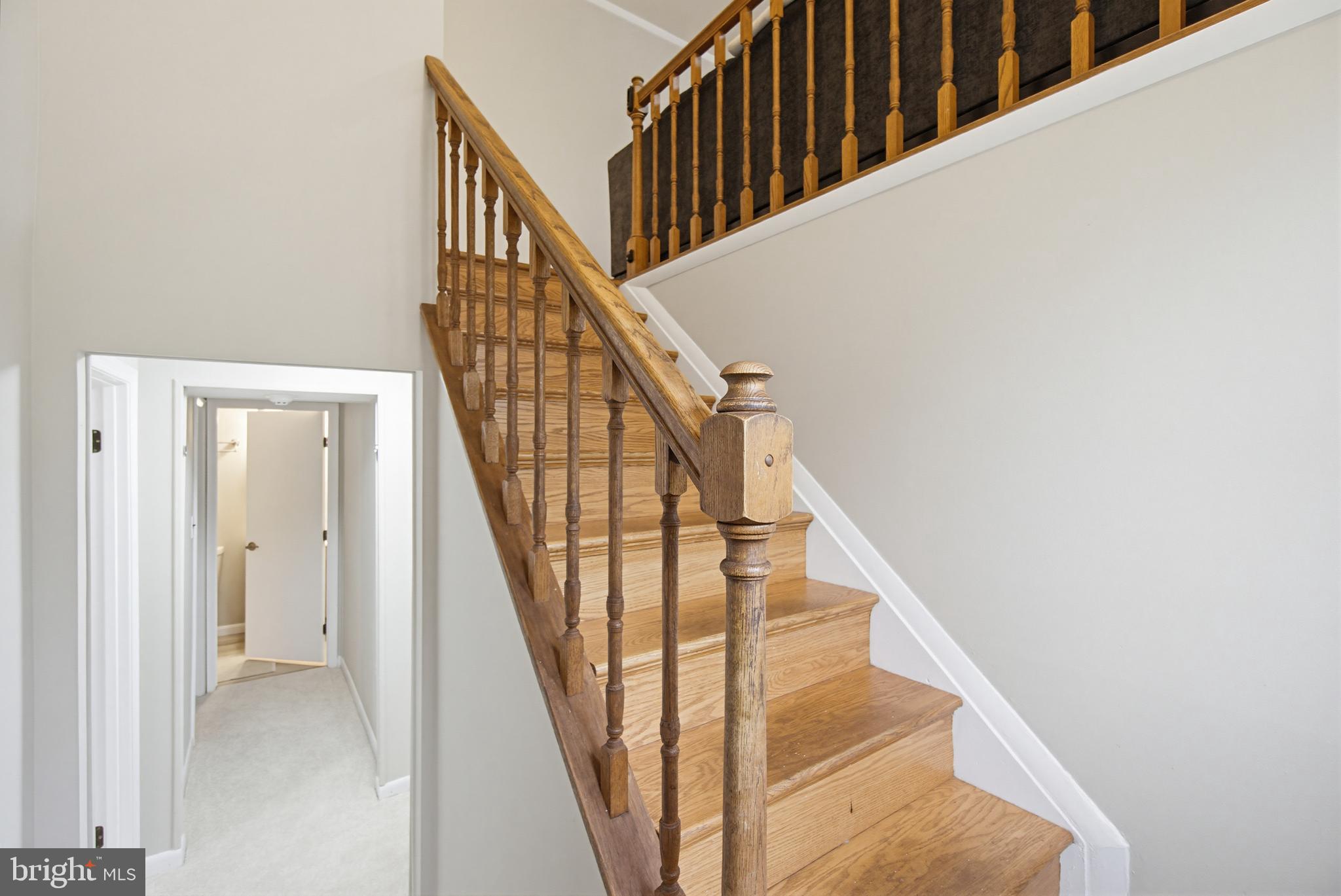 977 Fall Cir Way Gambrills, MD 21054 - Photo 19 of 35 Stairs from foyer