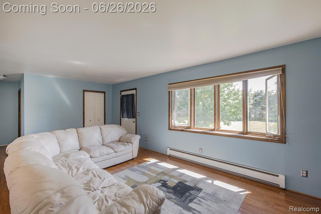 9635 Ortonville Road Clarkston, MI 48348 - Photo 4 of 28