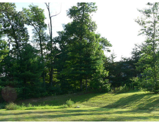 41 Boston Road, Unit D Sutton, MA 01590 - Photo 11 of 11