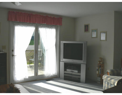 41 Boston Road, Unit D Sutton, MA 01590 - Photo 7 of 11