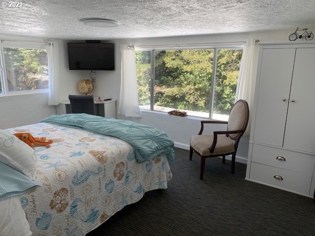 94613 Grange Road Gold Beach, OR 97444 - Photo 13 of 23