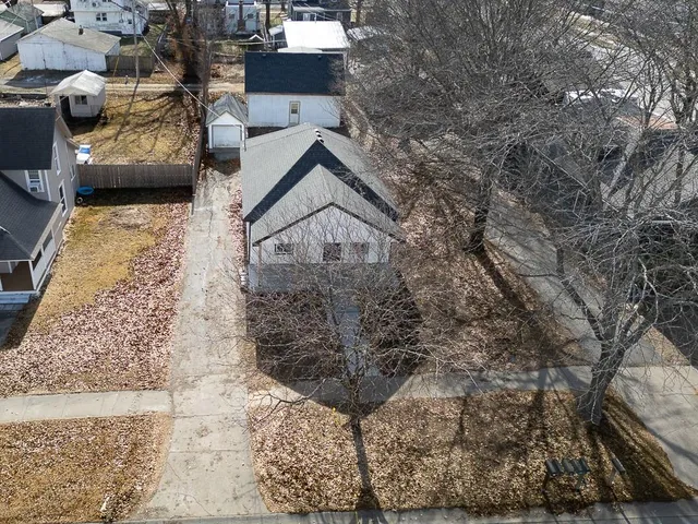 $229,950 | 308 East 2nd Street, Tonganoxie, KS 66086