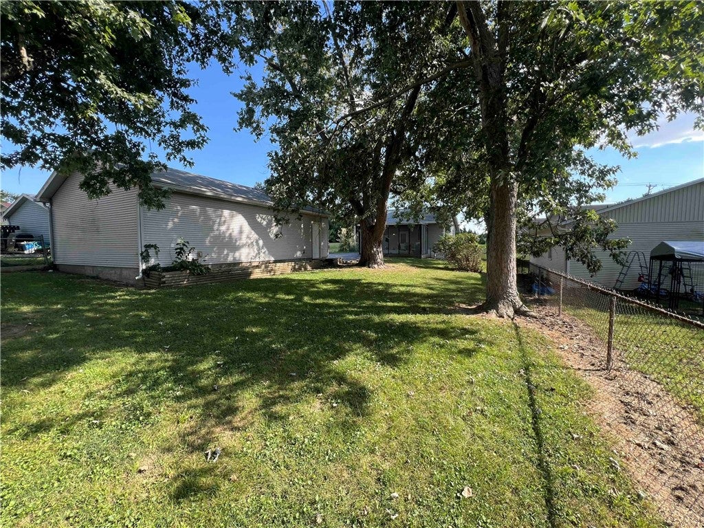 3370 West Main Street Decatur, IL 62522 - Photo 18 of 19 Gallery Image 18