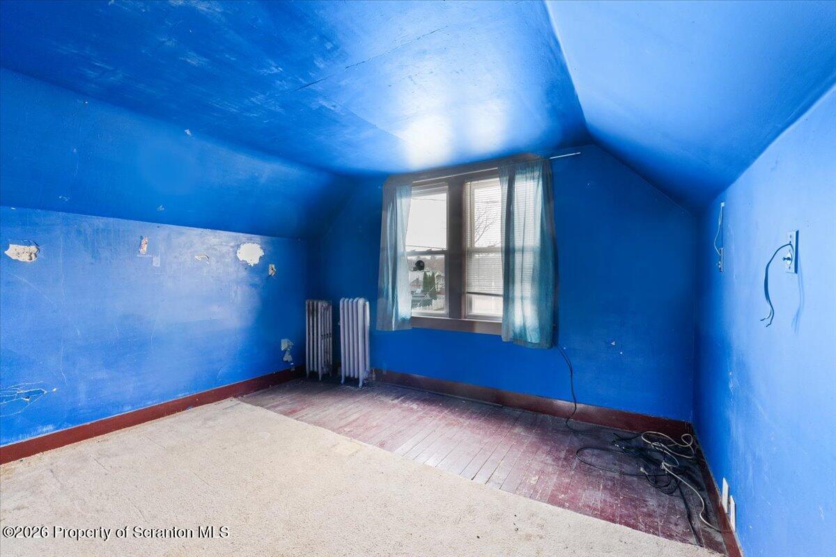 1441 Sanderson Avenue Scranton, PA 18509 - Photo 23 of 33 an empty room with windows