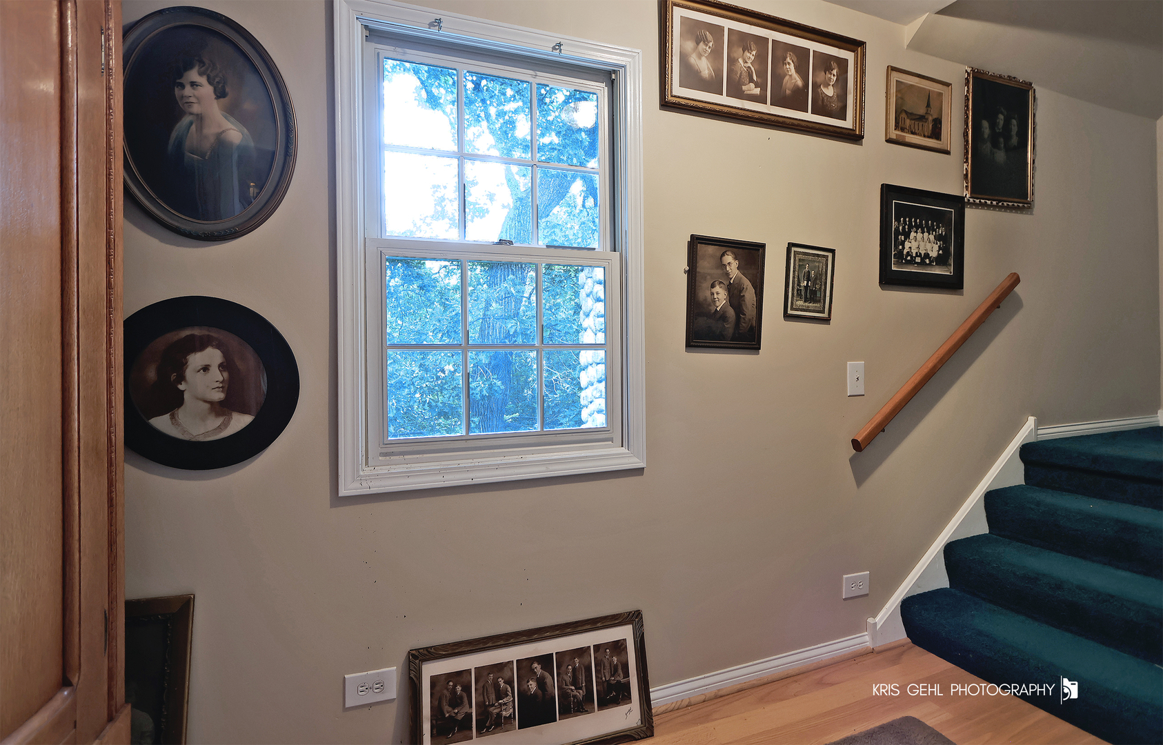 2214 Main Street Road Spring Grove, IL 60081 - Photo 29 of 53 a view of a livingroom with washer and dryer