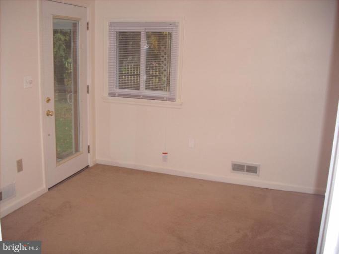 12009 Fingerboard Road Monrovia, MD 21770 - Photo 11 of 25 Bedroom #1