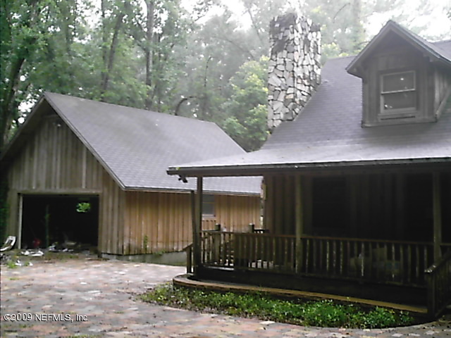 5536 Ken Road Jacksonville, FL 32244 - Photo 3 of 3 GARAGE