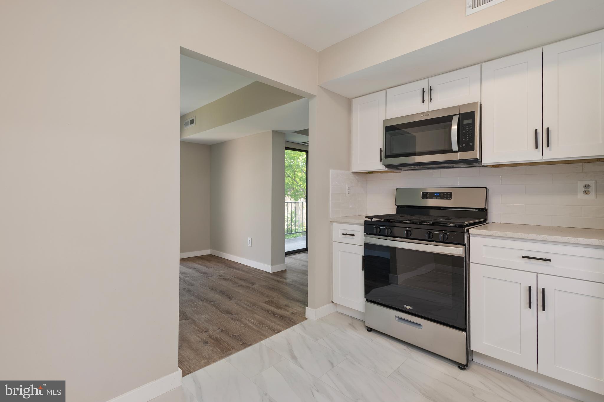 2054 Royal Fern Court, Unit 24/21B Reston, VA 20191 - Photo 15 of 45