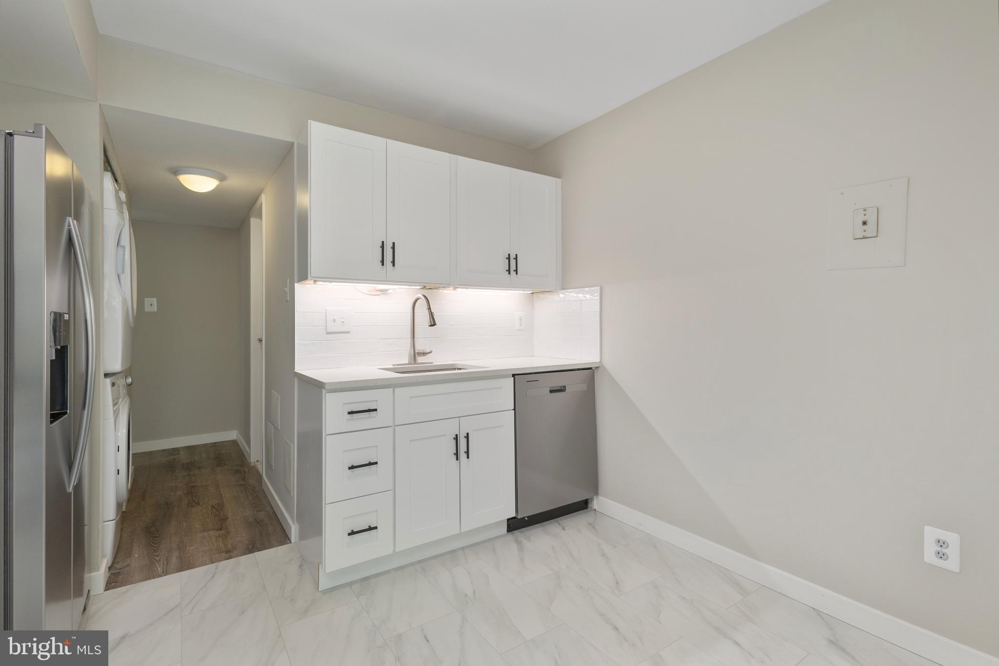 2054 Royal Fern Court, Unit 24/21B Reston, VA 20191 - Photo 16 of 45