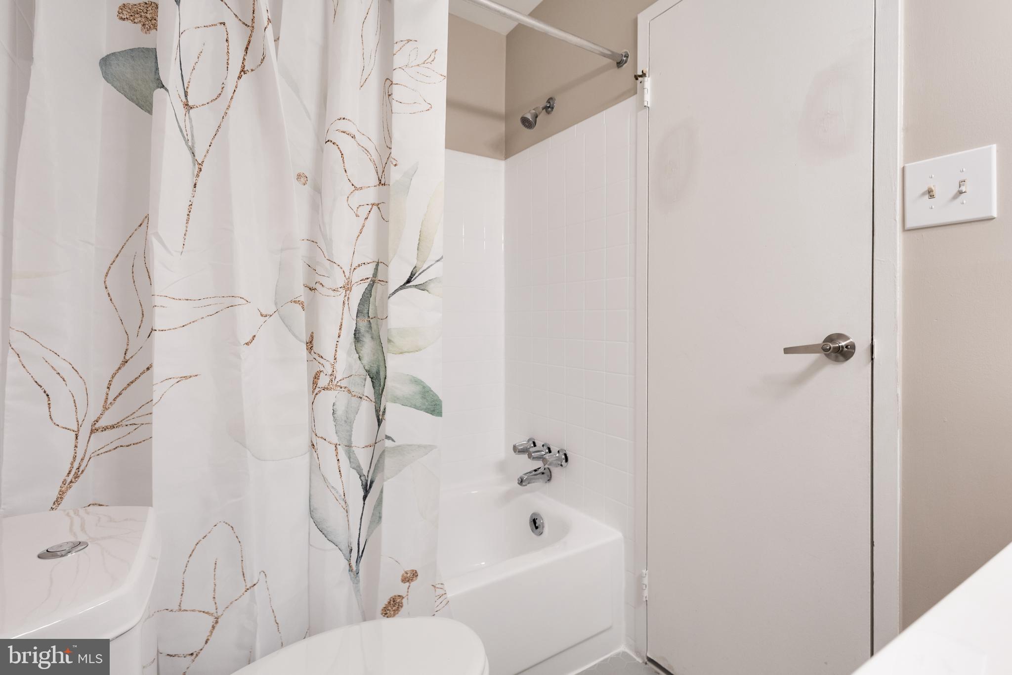 2054 Royal Fern Court, Unit 24/21B Reston, VA 20191 - Photo 24 of 45
