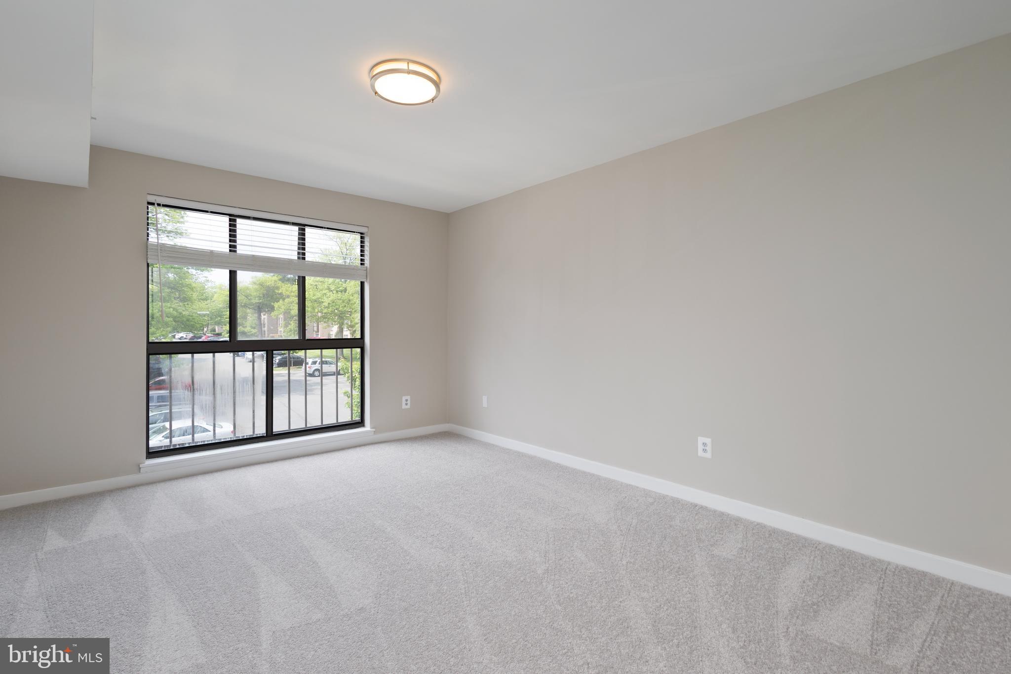 2054 Royal Fern Court, Unit 24/21B Reston, VA 20191 - Photo 25 of 45 Bedroom 1