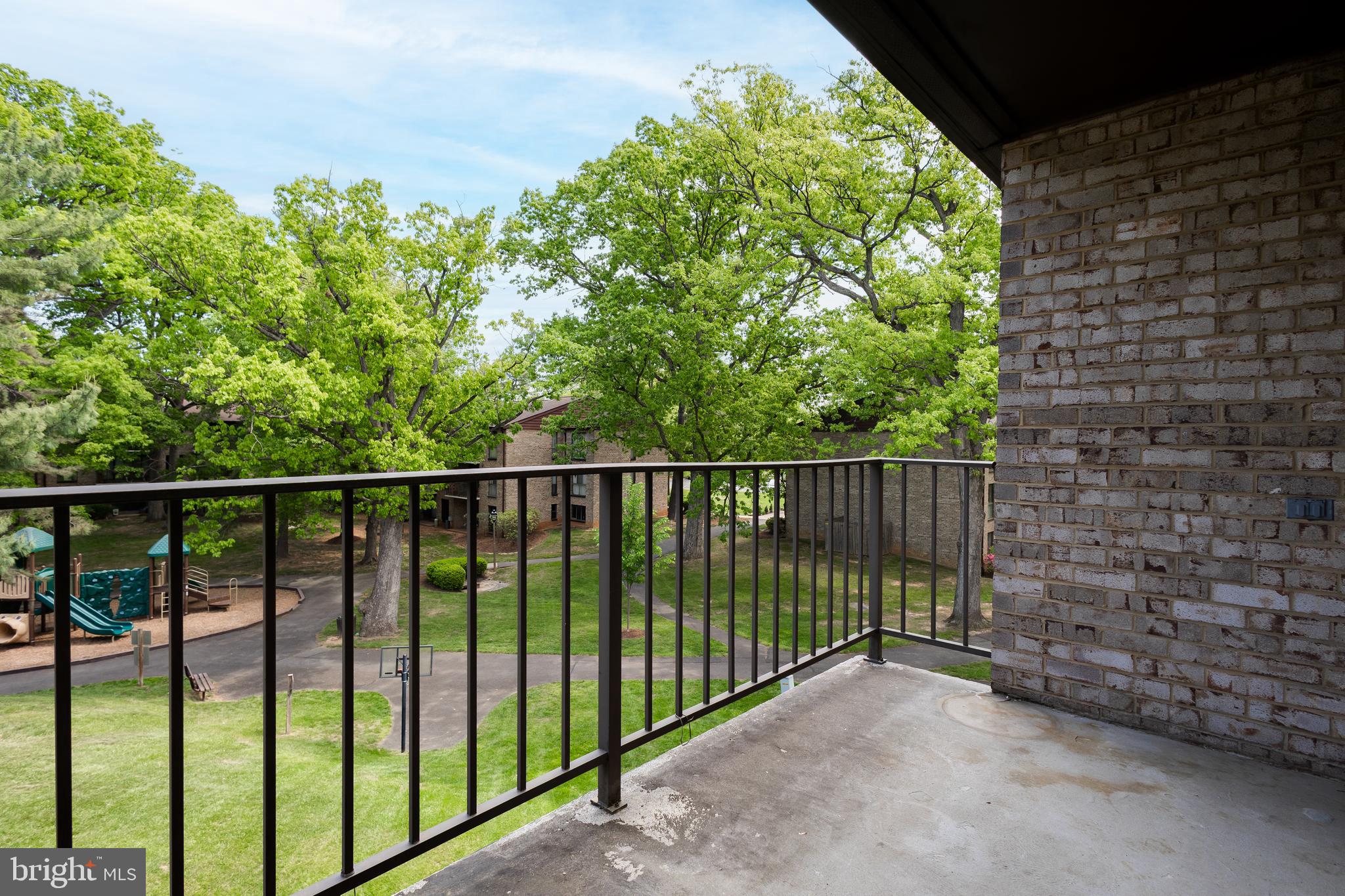2054 Royal Fern Court, Unit 24/21B Reston, VA 20191 - Photo 36 of 45 balcony