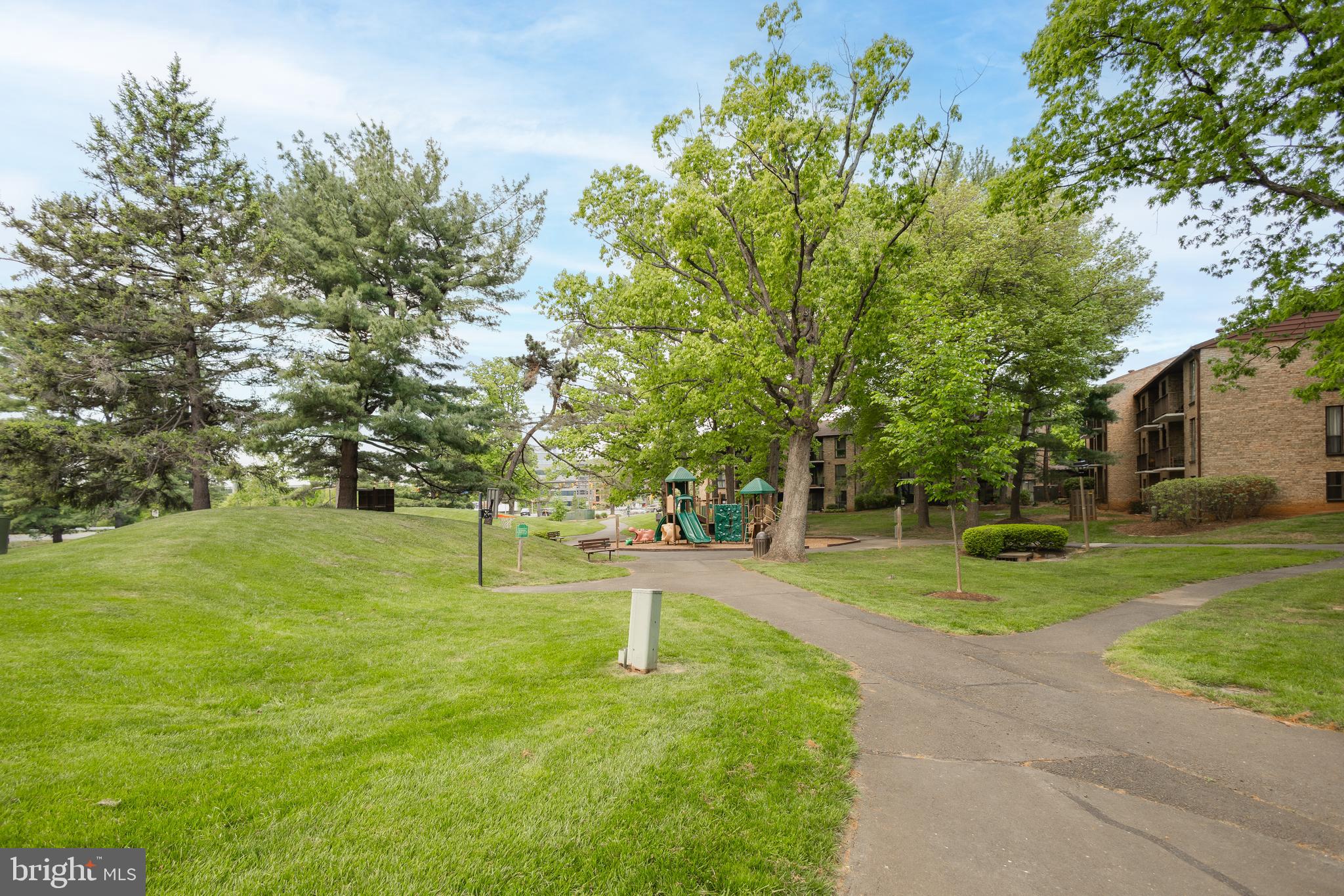 2054 Royal Fern Court, Unit 24/21B Reston, VA 20191 - Photo 42 of 45