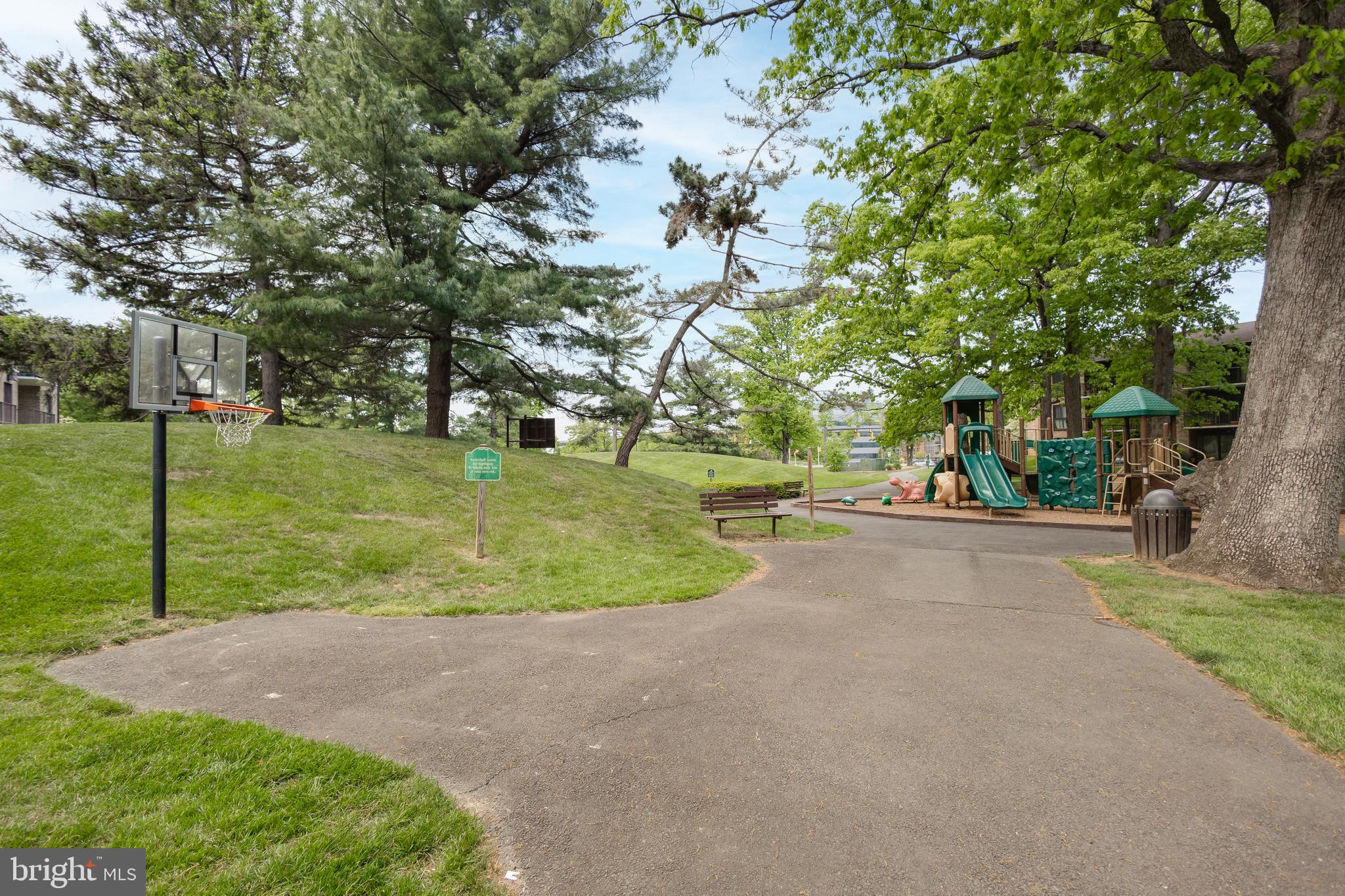 2054 Royal Fern Court, Unit 24/21B Reston, VA 20191 - Photo 43 of 45