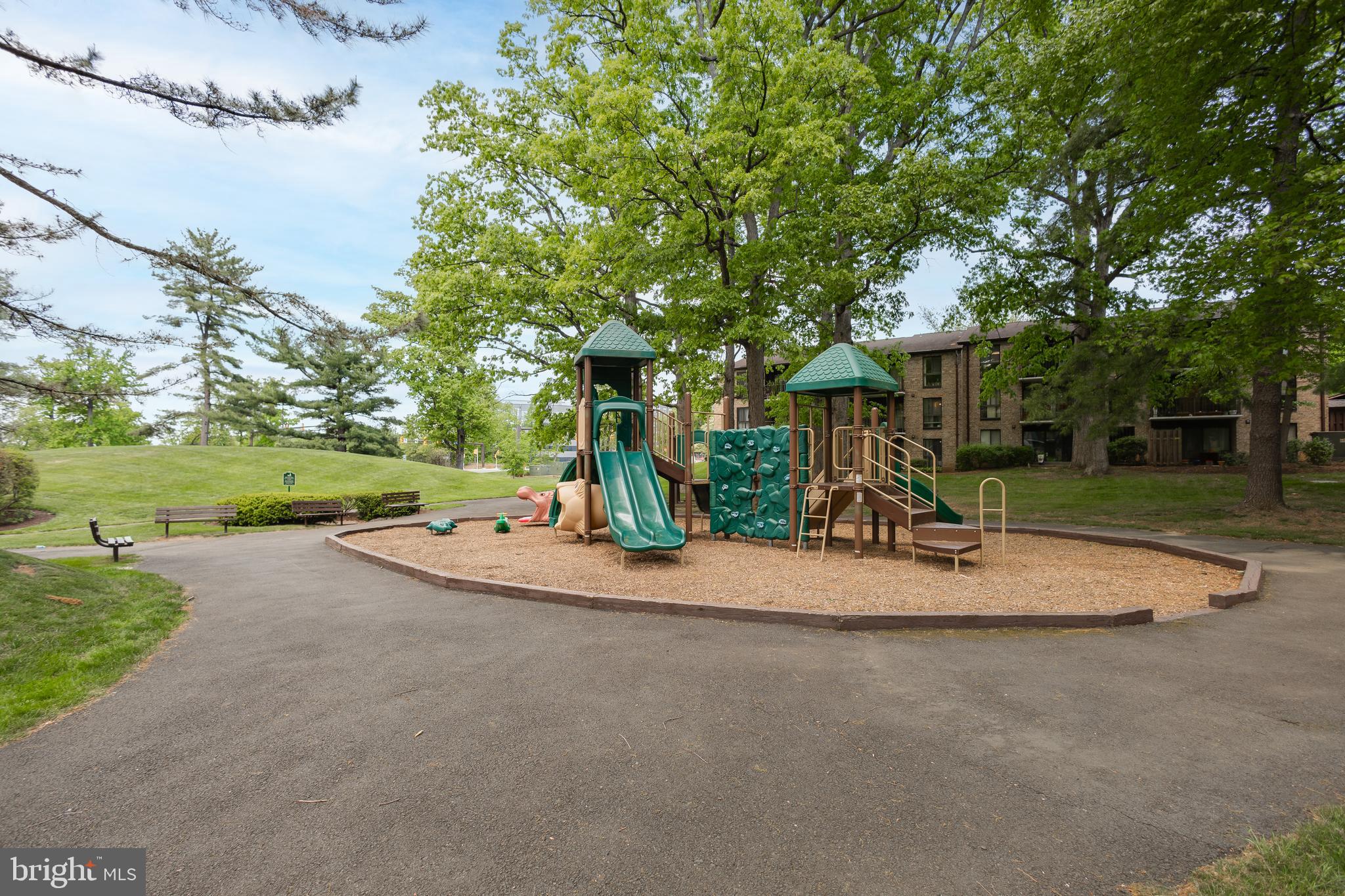 2054 Royal Fern Court, Unit 24/21B Reston, VA 20191 - Photo 44 of 45