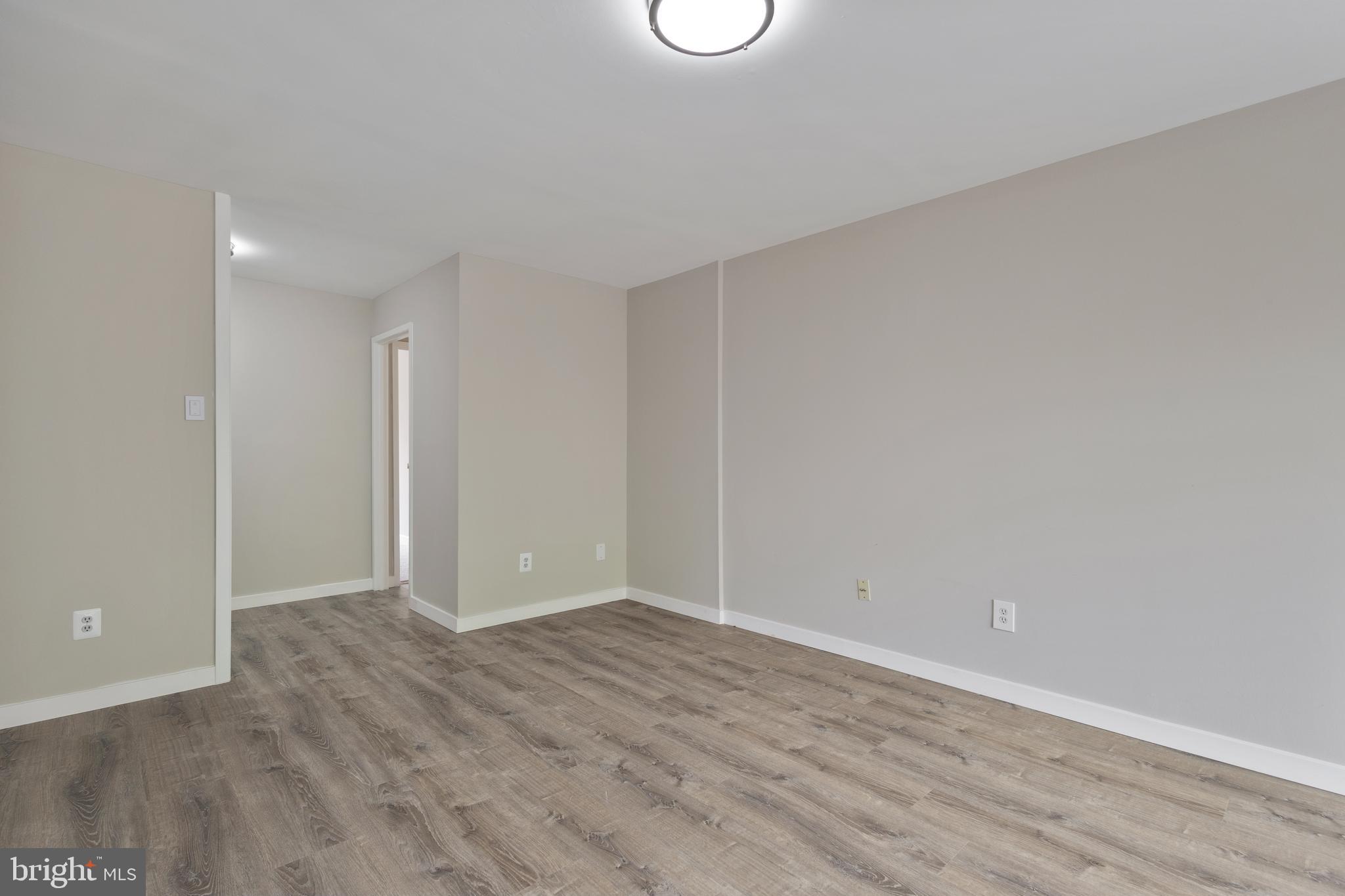 2054 Royal Fern Court, Unit 24/21B Reston, VA 20191 - Photo 8 of 45
