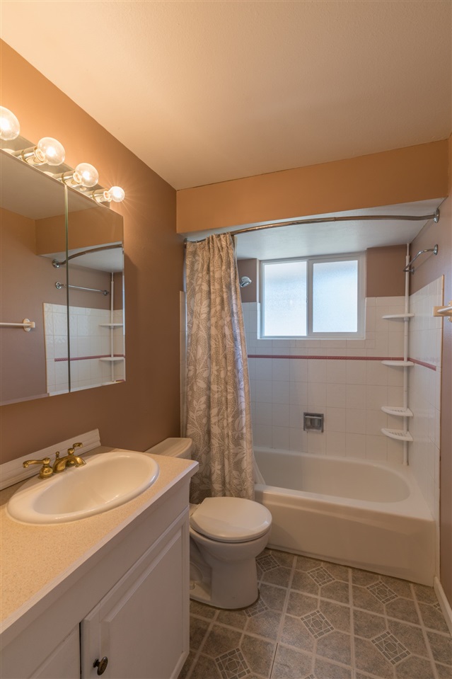 3712 North Center Road Spokane, WA 99212 - Photo 11 of 20
