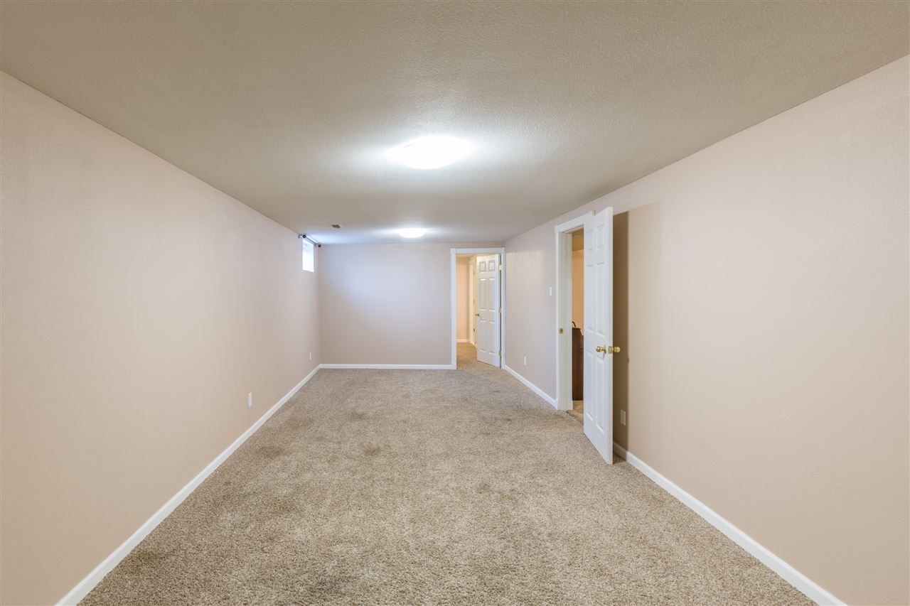 3712 North Center Road Spokane, WA 99212 - Photo 13 of 20