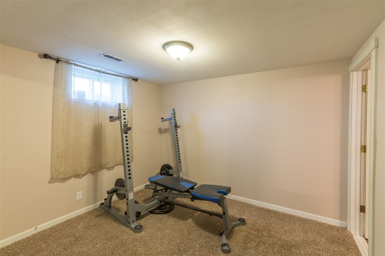 3712 North Center Road Spokane, WA 99212 - Photo 16 of 20