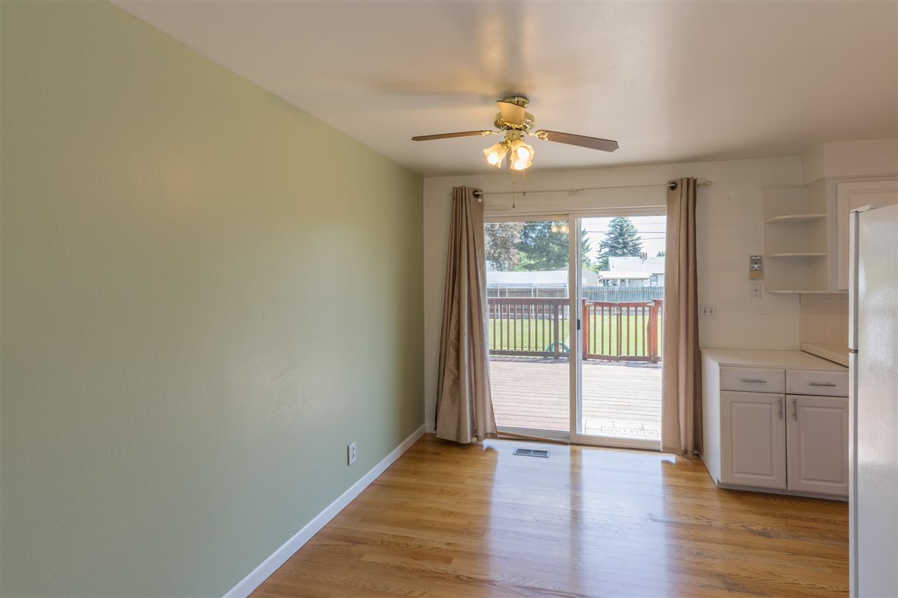 3712 North Center Road Spokane, WA 99212 - Photo 7 of 20