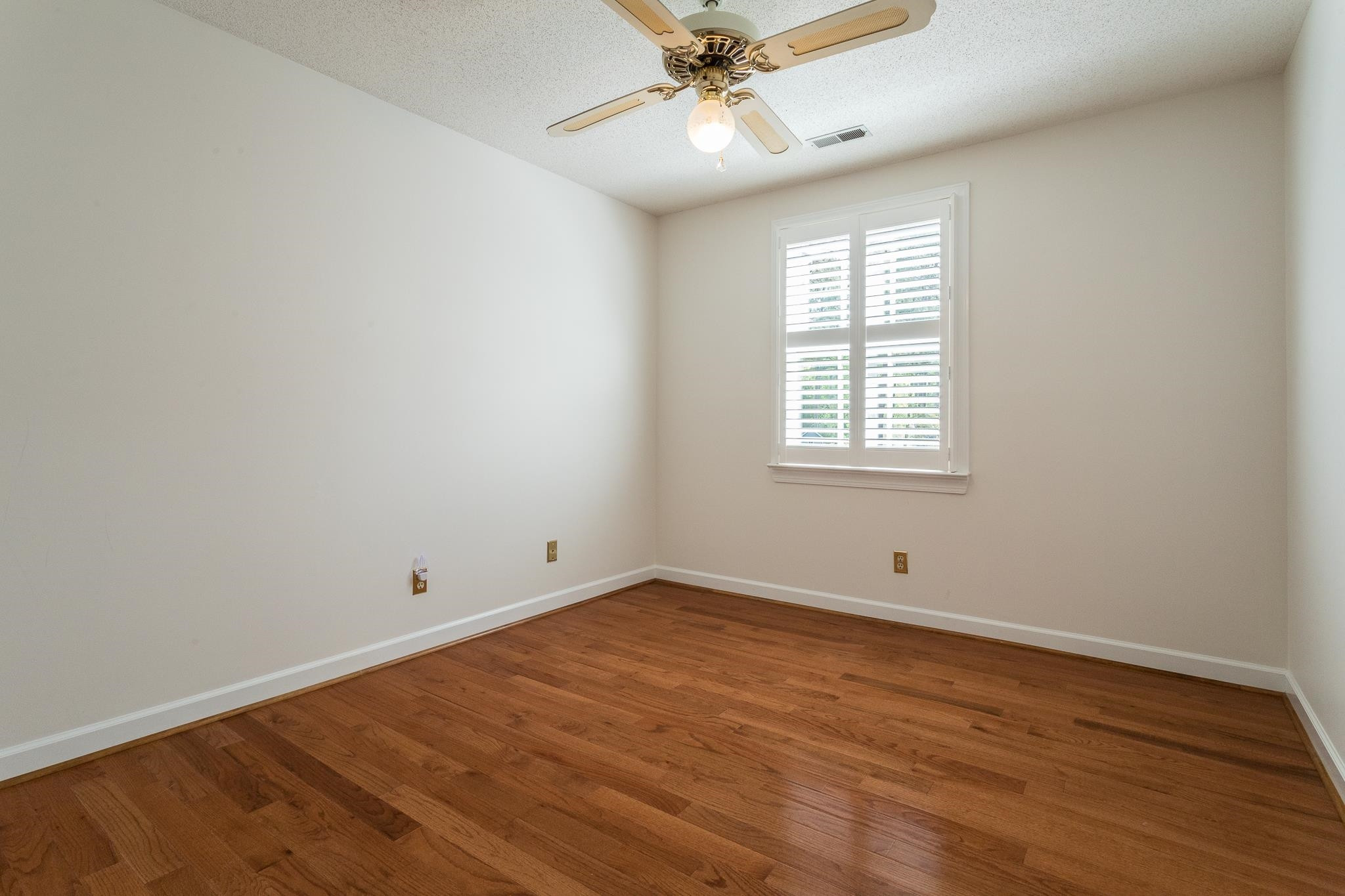 2700 Farnborough Road Raleigh, NC 27613 - Photo 27 of 36 Photo 27