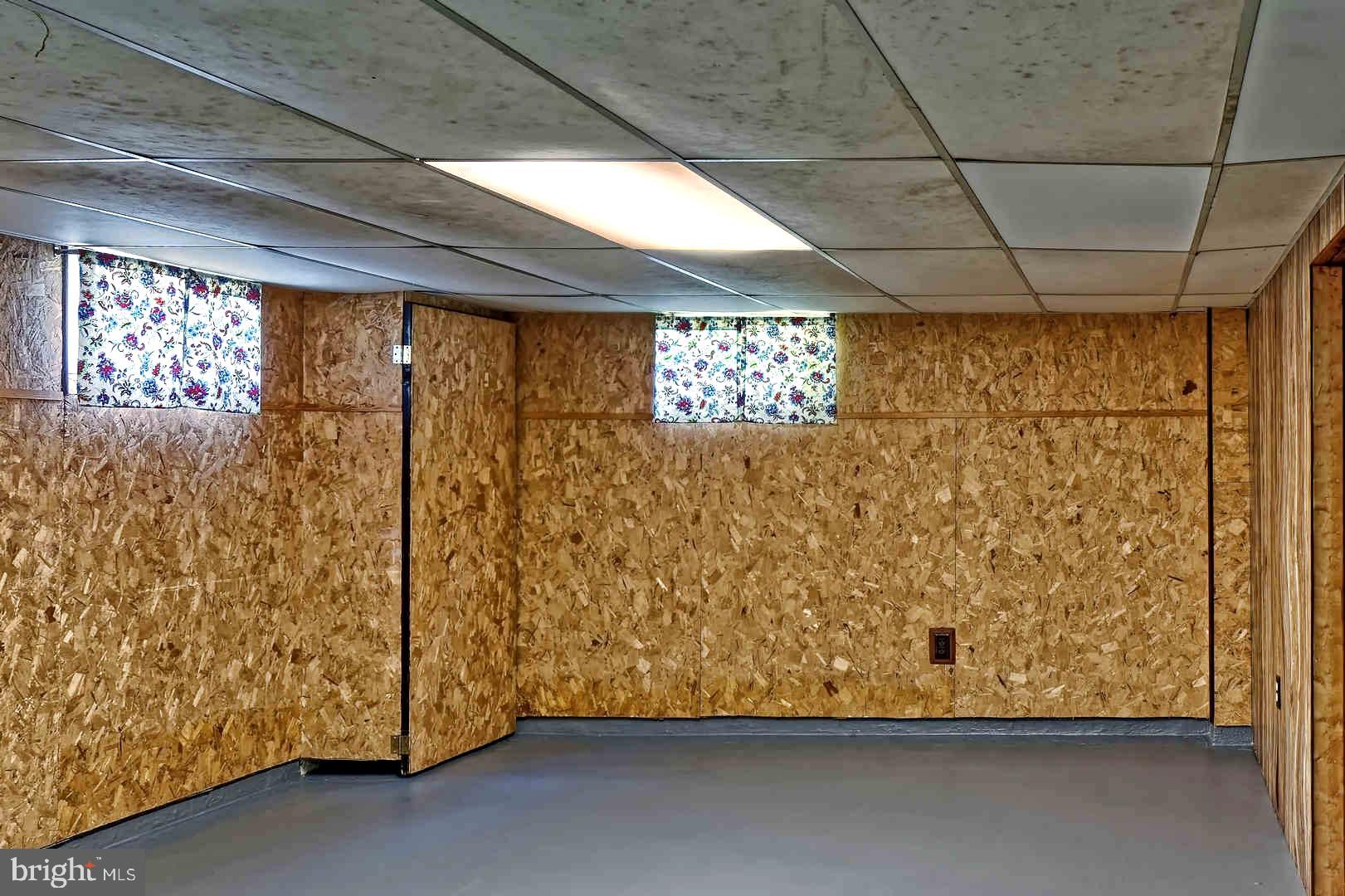 138 Eaton Road Pennsville, NJ 08070 - Photo 24 of 29 Basement Bonus Room