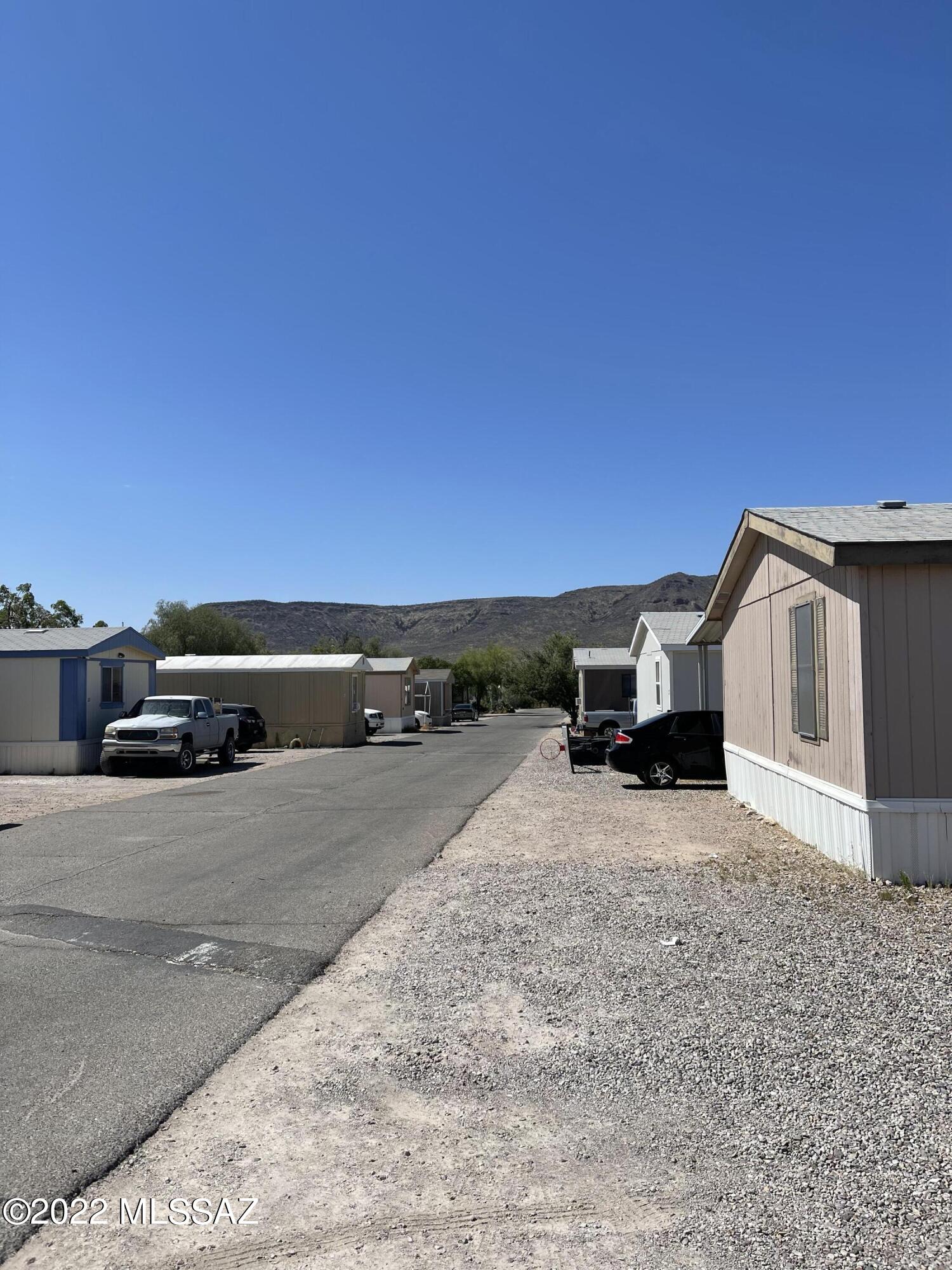 4121 West Tetakusim Road, Unit 2 Tucson, AZ 85746 - Photo 3 of 31
