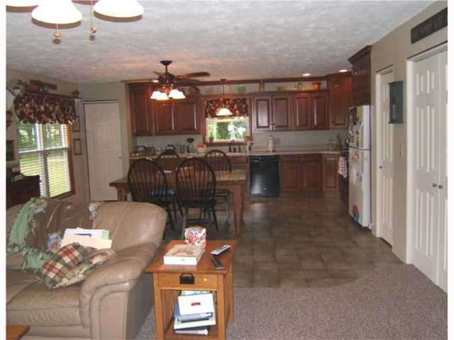 9154 Killduff Road Gambier, OH 43022 - Photo 3 of 9 Gallery Image 3
