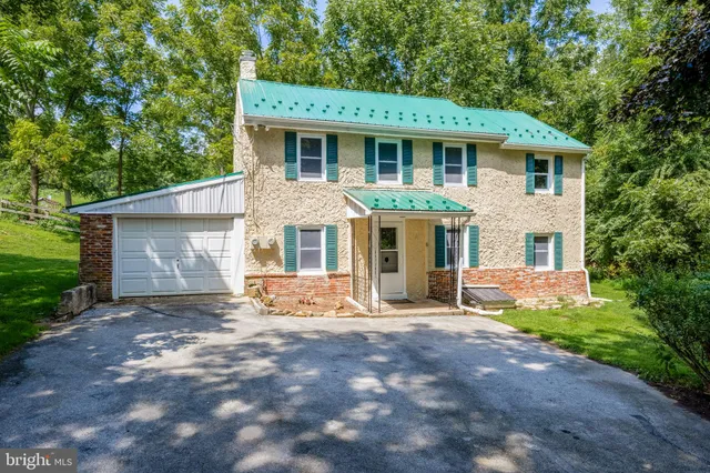 $2,275 | 1611 Shadyside Road, Downingtown, PA 19335