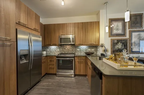 $2,198 | 2111 Westheimer Road, Unit 2301, Houston, TX 77098