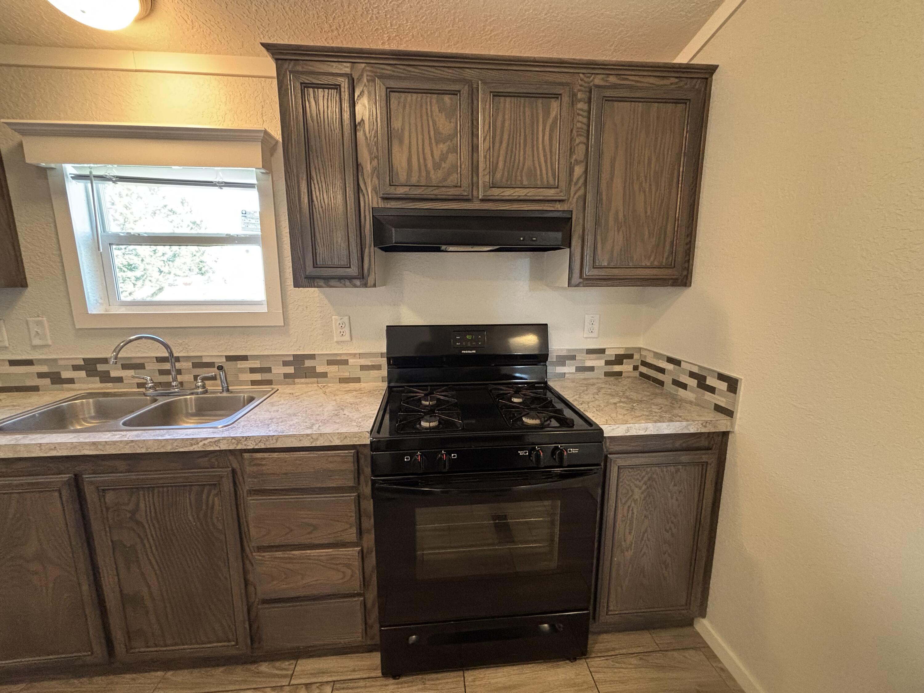 9920 North Chester Avenue Lubbock, TX 79415 - Photo 16 of 22 IMG_4834