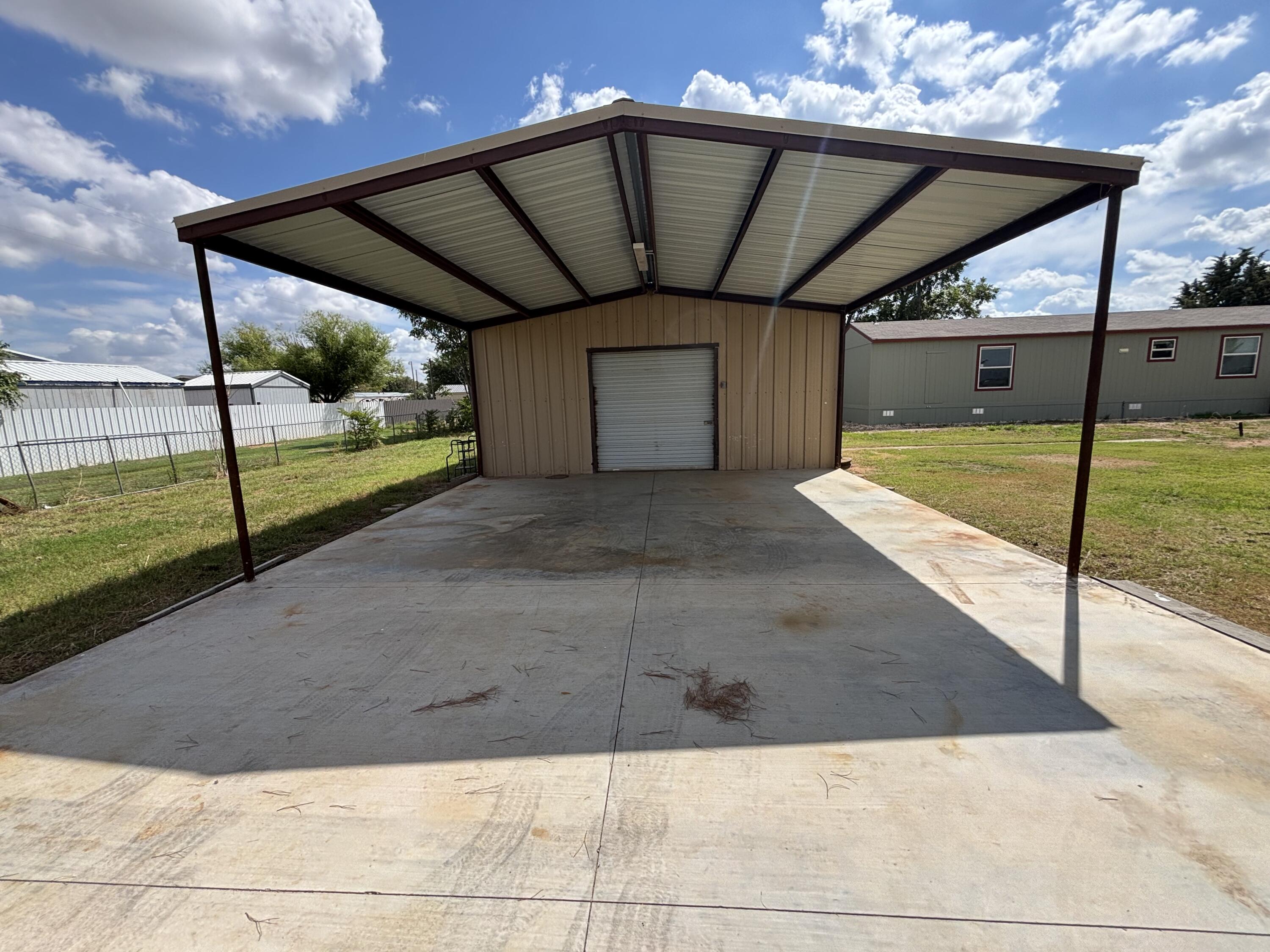 9920 North Chester Avenue Lubbock, TX 79415 - Photo 5 of 22 IMG_4685
