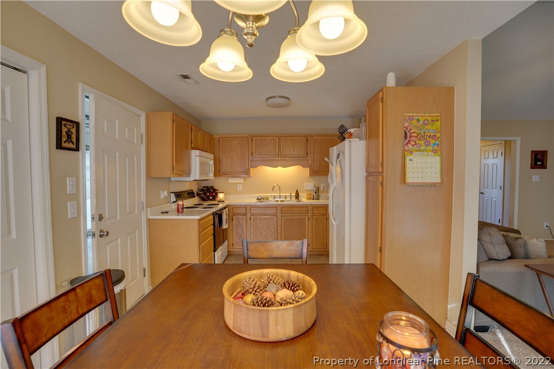 3907 Constance Road Hope Mills, NC 28348 - Photo 10 of 12 Gallery Image 10