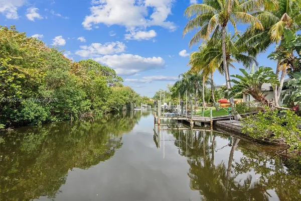 $8,000 | 14019 North Miller Drive, Palm Beach Gardens, FL 33410