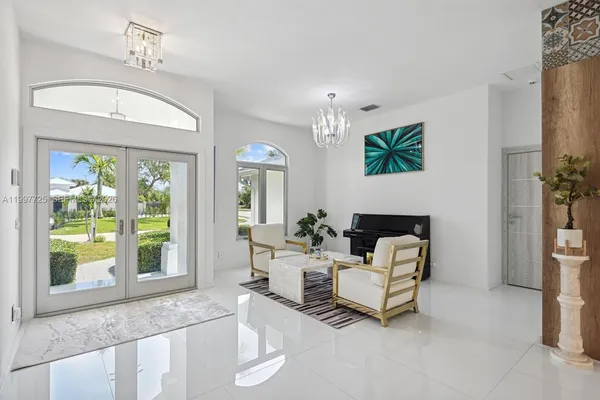 $8,000 | 14019 North Miller Drive, Palm Beach Gardens, FL 33410