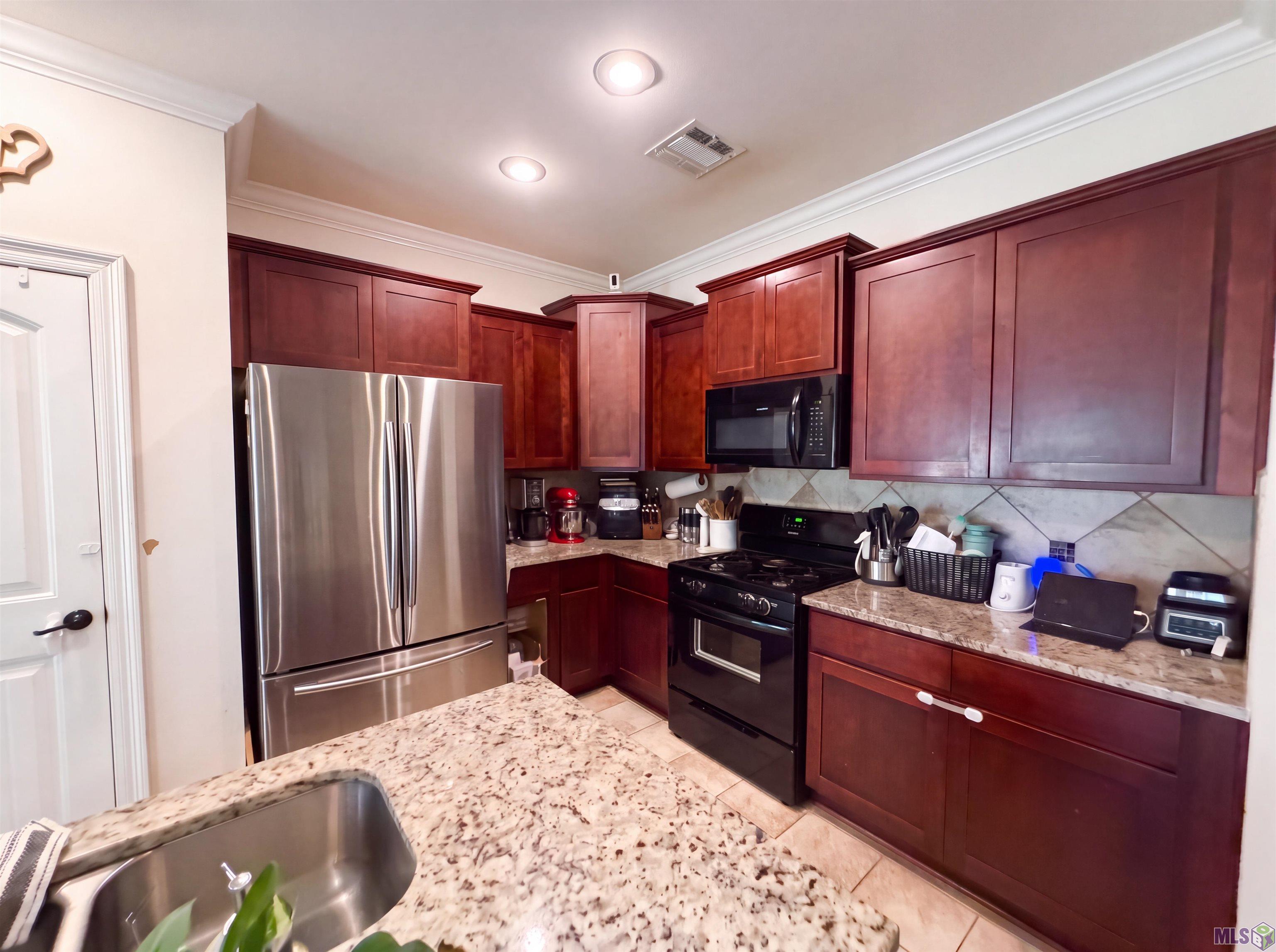 17675 Feather Ridge Drive Prairieville, LA 70769 - Photo 9 of 24 Gallery Image 9