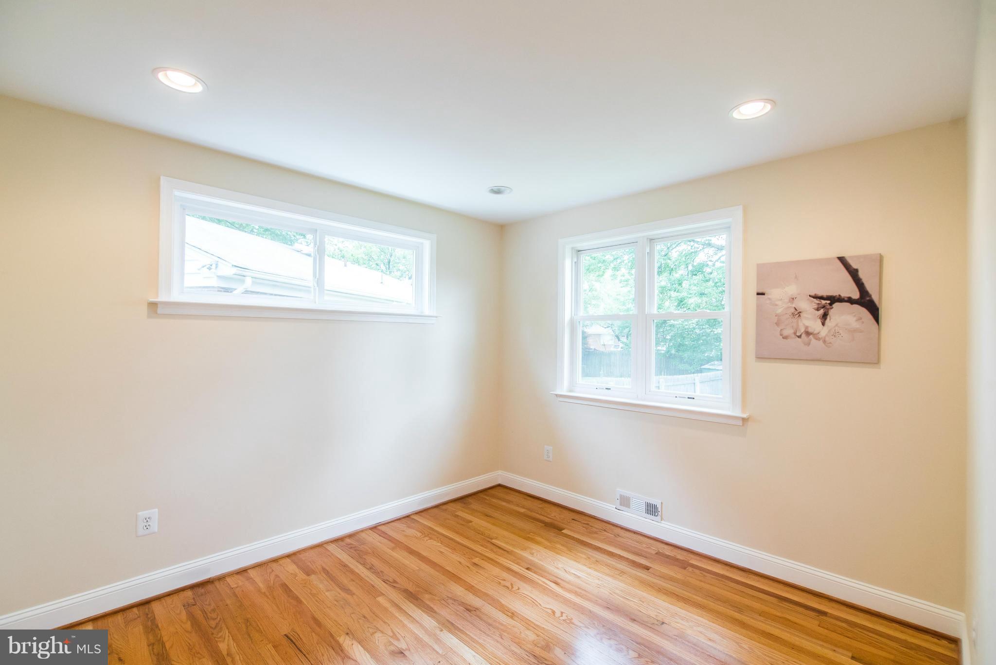 426 Belton Road Silver Spring, MD 20901 - Photo 11 of 30 Bedroom