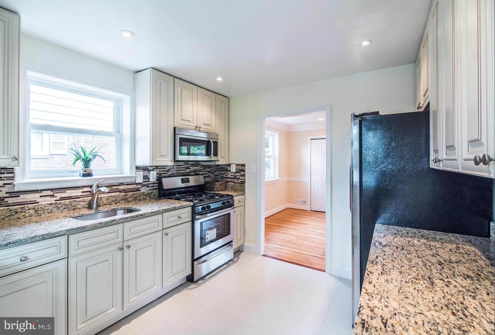 426 Belton Road Silver Spring, MD 20901 - Photo 5 of 30 Kitchen