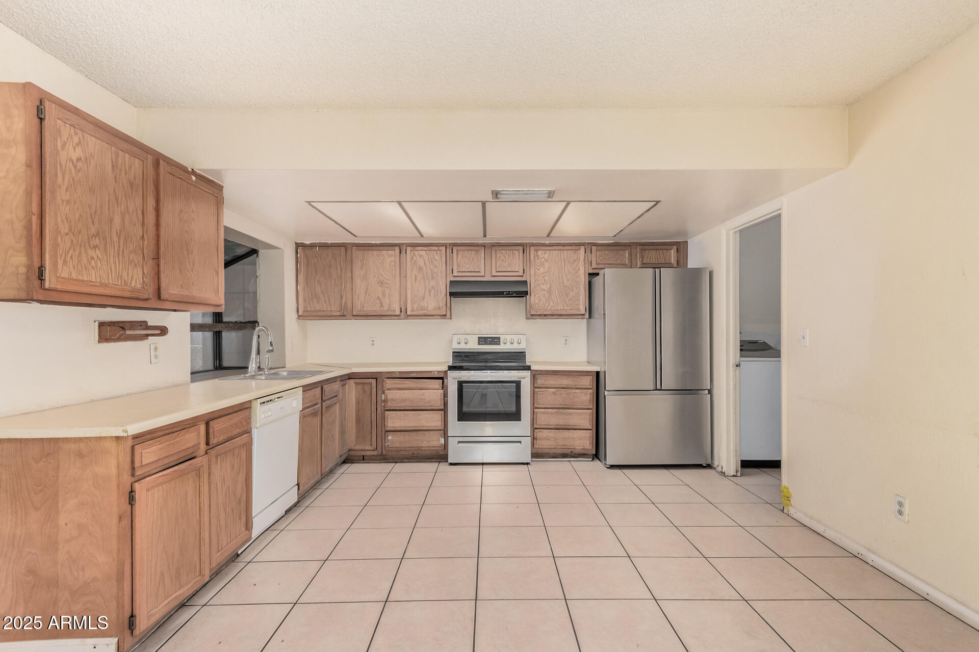 4502 East Pecan Road Phoenix, AZ 85040 - Photo 12 of 35 12 Pecan