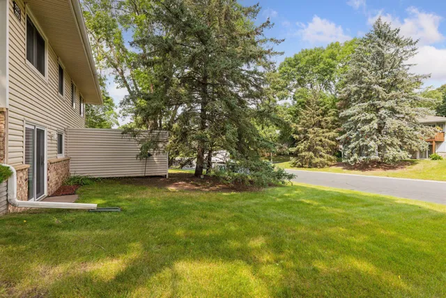 $244,900 | 1171 Timbershore Lane, Eagan, MN 55123