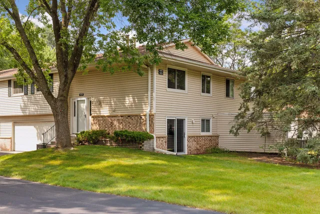 $244,900 | 1171 Timbershore Lane, Eagan, MN 55123