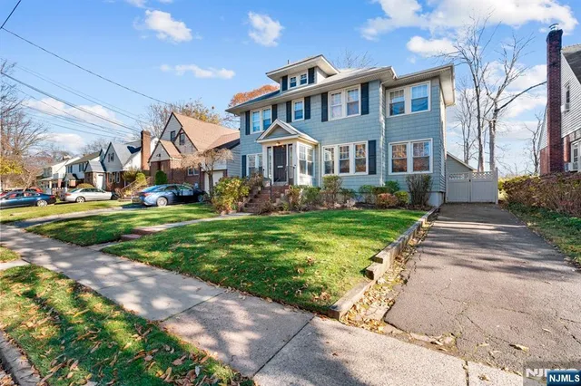 $719,000 | 257 Elm Avenue, Teaneck, NJ 07666