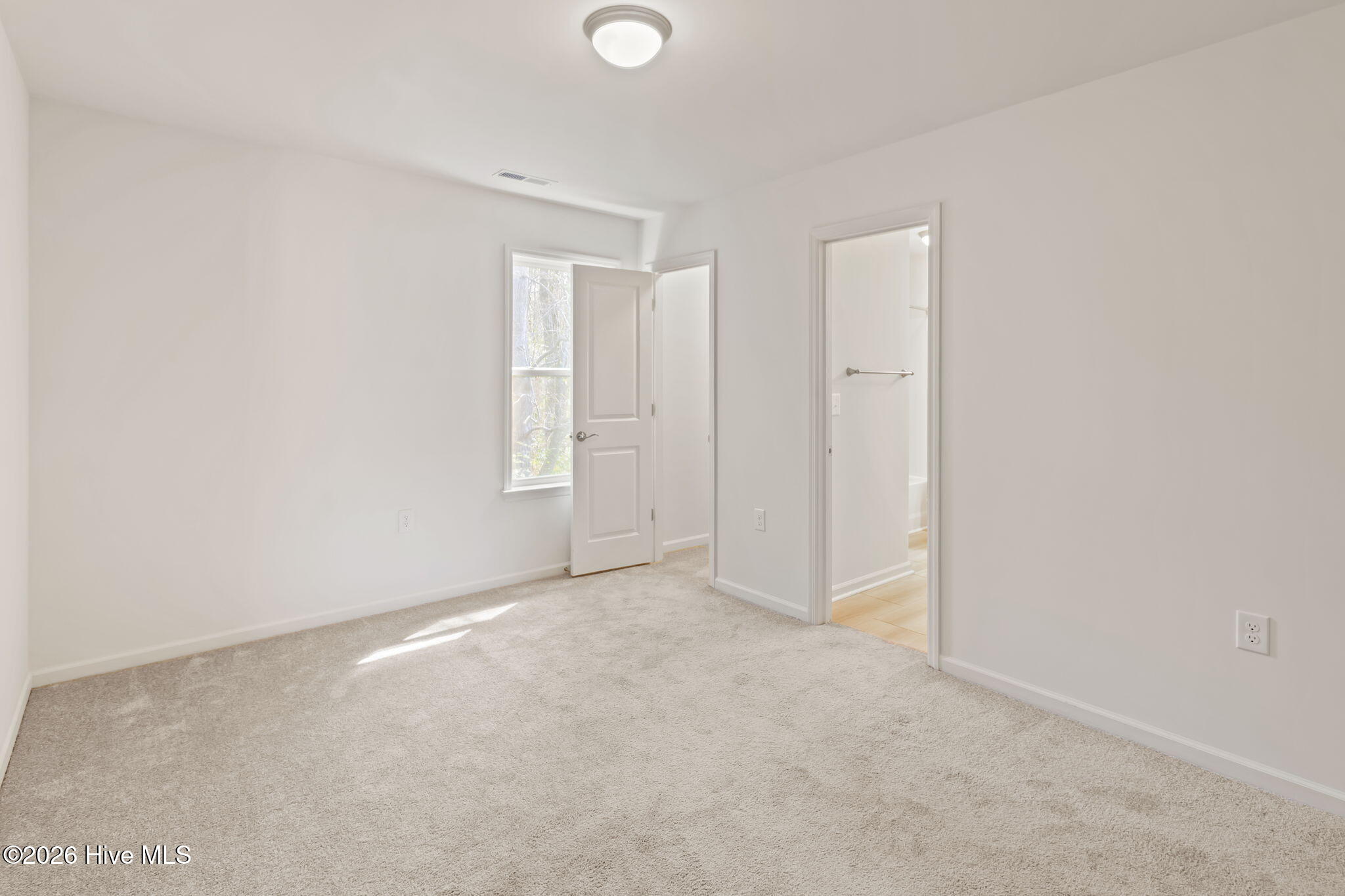 322 Glenellen Loop Road Midway Park, NC 28544 - Photo 16 of 23 26-web-or-mls-322 GlenEllen Loop 60