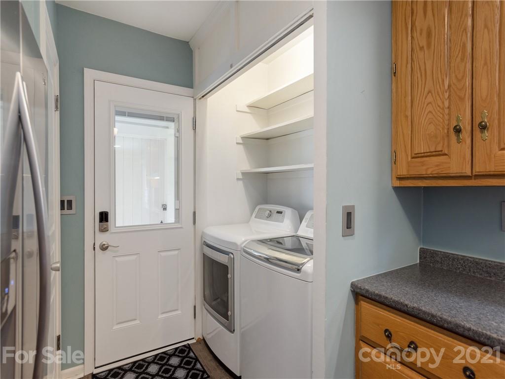 921 West Blue Ridge Road East Flat Rock, NC 28726 - Photo 14 of 27 Gallery Image 14